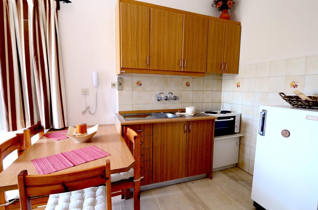 Golden Apartments Ágios Nikólaos Екстериор снимка